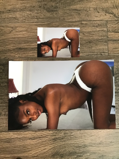 For Days - 5x7, 8x10, 8.5x11, 11x17, 13x19 Curvy Booty Seductive Poster Print